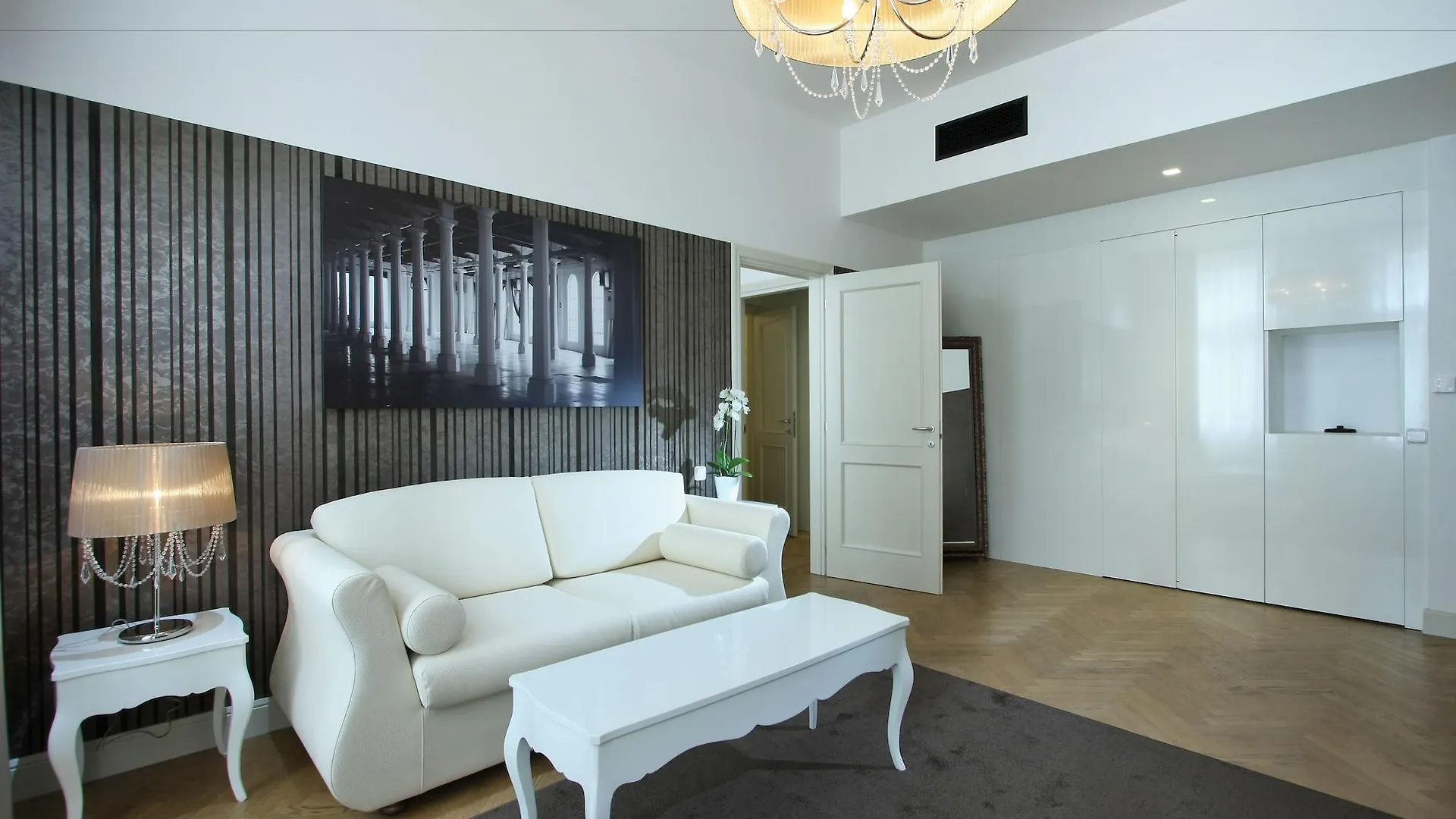 Numa Prague Flow Aparthotel